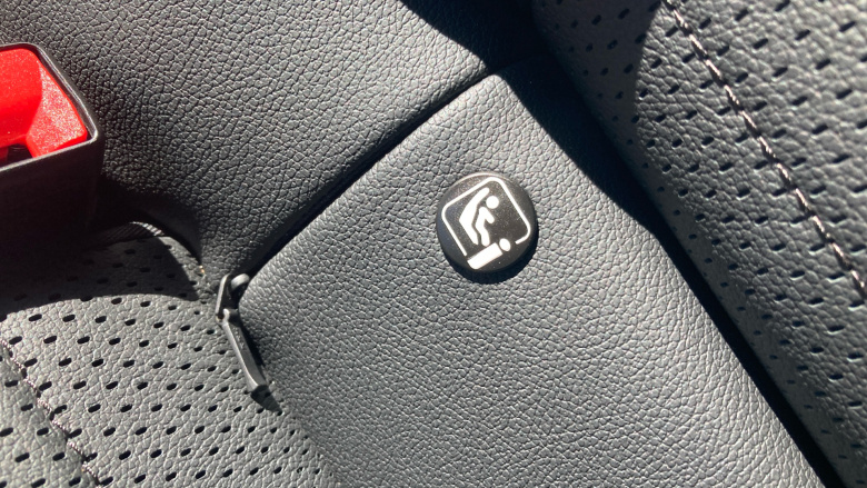 Vauxhall Mokka 100kW Ultimate 50kWh 5dr Auto Electric Hatchback